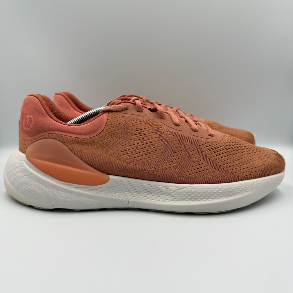 Lululemon Blissfeel Men's Size 12 Running Shoes Athletic Sneakers Orange Pink